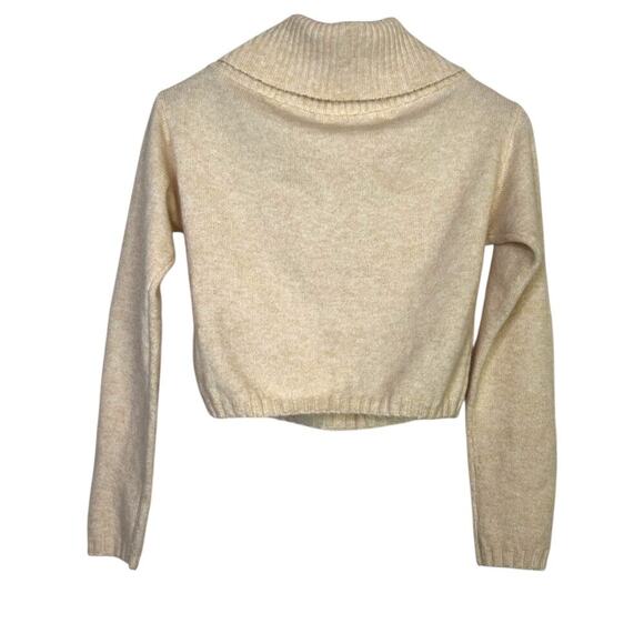 Urban Outfitters Cropped Cowl Neck Sweater in Cream Women’s Size Large - Picture 2 of 6